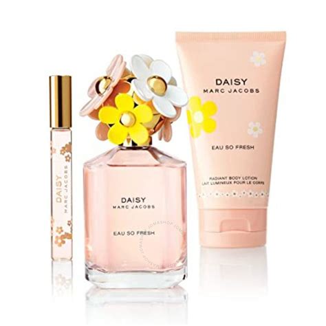 marc jacobs daisy fresh set.